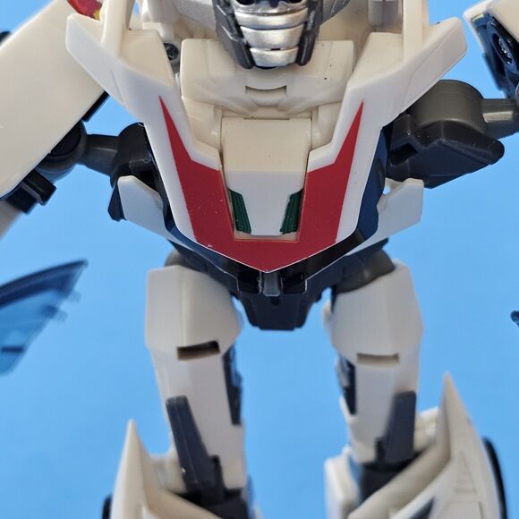 Hasbro Transformers Prime Robots in Disguise Wheeljack Deluxe Class Only 1 Sword - Picture 15 of 16